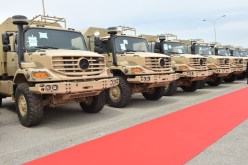 شركة مرسيدس بنز بالرويبة تعرض النماذج الأولى من الشاحنات والحافلات