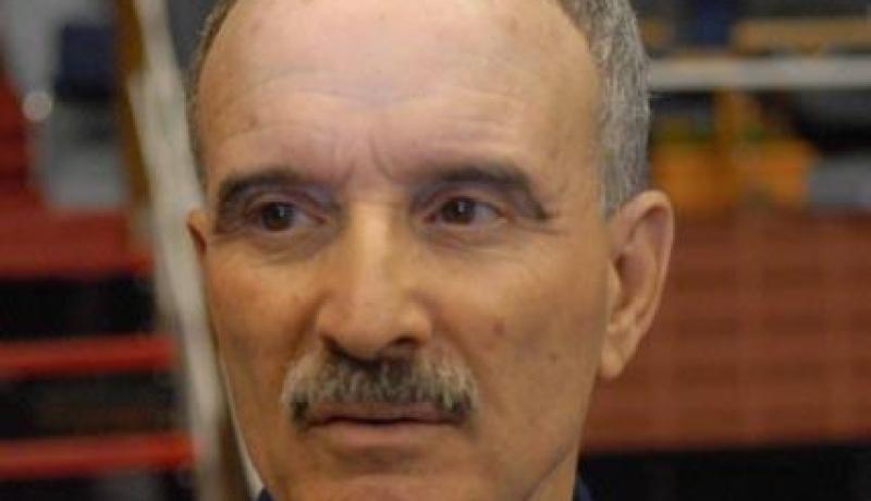 خالف: المنتخب الجزائري يملك الإمكانيات للنجاح في كان 2015