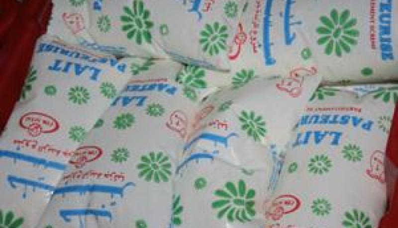 مسؤول بوزارة التجارة يؤكد ان الدولة تدرس إجراءات جديدة لتنظيم الاسواق و لا زيادة في سعر الحليب