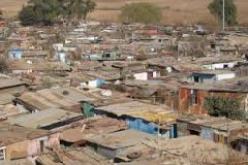 رغم تخصيص أكثر من 230 الف وحدة سكنية..شوارع الأحياء القصديرية تنتفض