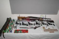 درك سيدي بلعباس يحبط تهريب 8 بنادق و كمية من البارود