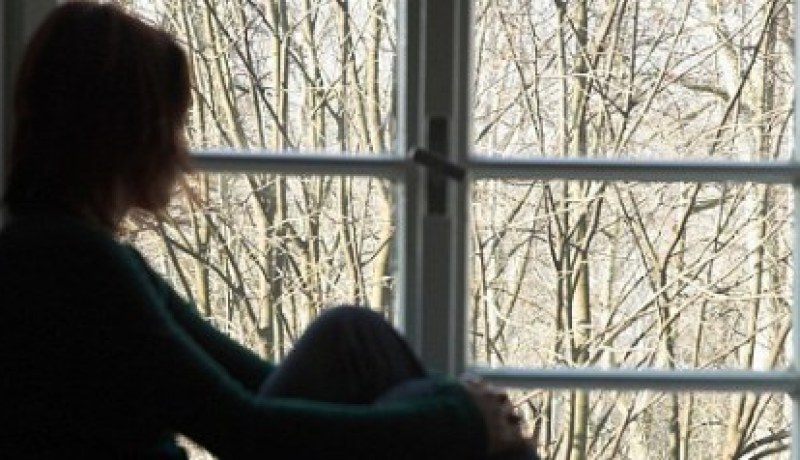 استسلمت له خشية قتلها.. 8 سنوات سجنا لجزائري اغتصب شابة ألمانية