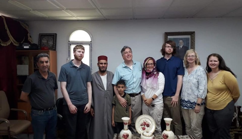 بالصور.. السفير الأمريكي وزوجته يزوران البليدة ويعبران عن إعجابهما بمسجد الكوثر