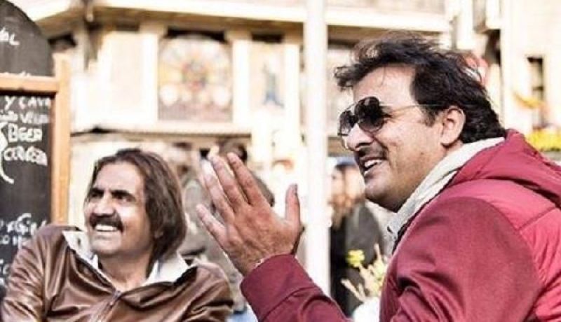 بالصور.. أمير قطر ووالده في إسبانيا يوم كلاسيكو ريال وبرشلونة