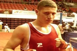 بطل الملاكمة إلياس عبادي: تعبت وأصبحت أفكر في الحرڤة والاعتزال ..وسأقف لولد علي وبيراف أمام باب الجنة»