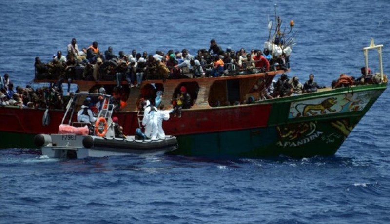 خفر السواحل الإيطالي ينقذ 1800 مهاجر قرب سواحل ليبيا