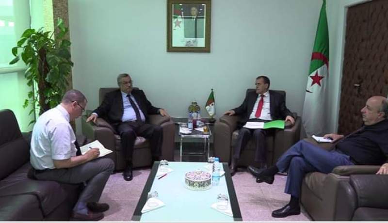 رزيق: تشديد الرقابة على الصناعات الغذائية بالاعتماد على المخابر الموجودة في كل القطاعات الأخرى