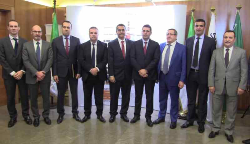 بالصور.. إمضاء إتفاقية إنجاز مركب البوليبروبيلين بين سوناطراك وتوتال
