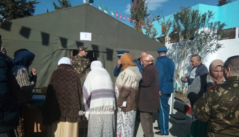بالصور..سكان الحدادة يستفيدون من الخدمات الطبية للقافلة الجزائرية التونسية