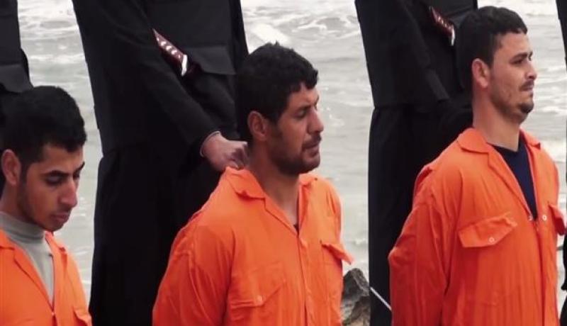 مصر توجه ضربة جوية ضد أهداف تابعة لـ داعش في ليبيا فيديو