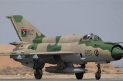 سلاح الجو الليبي يشن غارات على مواقع الإرهابيين بمدينة درنة