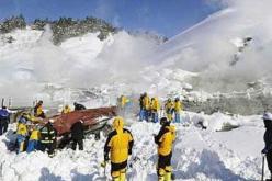 فقدان 10أشخاص على الأقل جراء وقوع إنهيار ثلجي بسويسرا