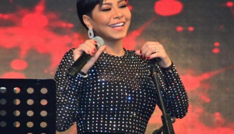 شيرين تحضر التحقيقات ونقابة “المهن الموسيقية” تنفي رفضها للإعتذار 
