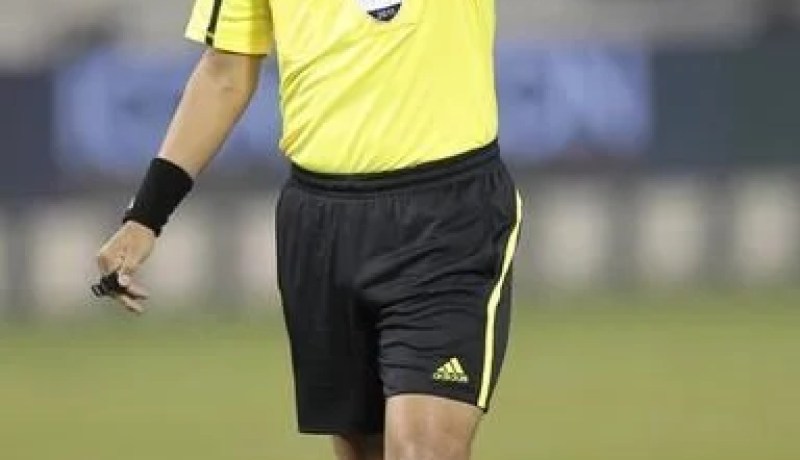 تعيين  جمال حيمودي حكما رابعا للقاء “الارجنتين-البوسنة و الهرسك