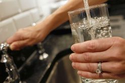 مياه ملوثة تسيل من حنفيات المواطنين بجسر قسنطينة