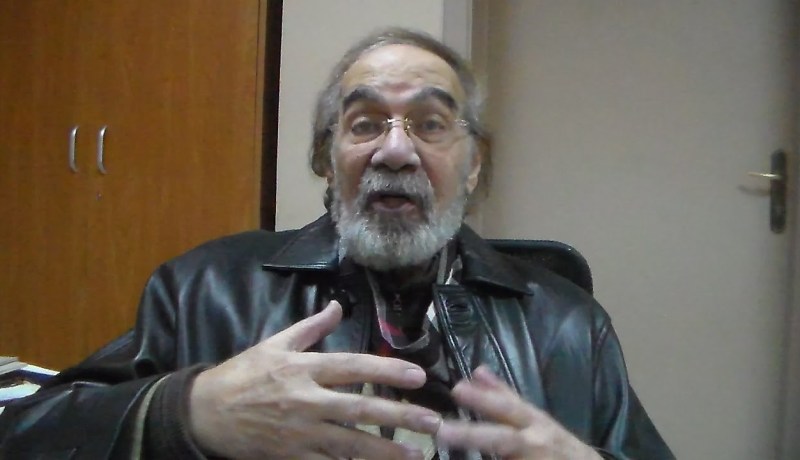 محمود ياسين يوجه رسالة إلى مروجي شائعة وفاته