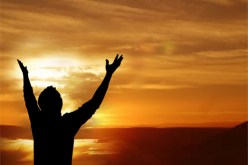 ناجيت ربي أن تكوني رفيقة دربي.. فلا تطيلي الغياب