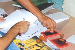 وثائق الحالة المدنية «مدرحة» بأختام مصنوعة في تونس للبيع مقابل 150 أورو