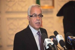 قرين يعلن أنه تم تسليم 2800 بطاقة صحفي محترف