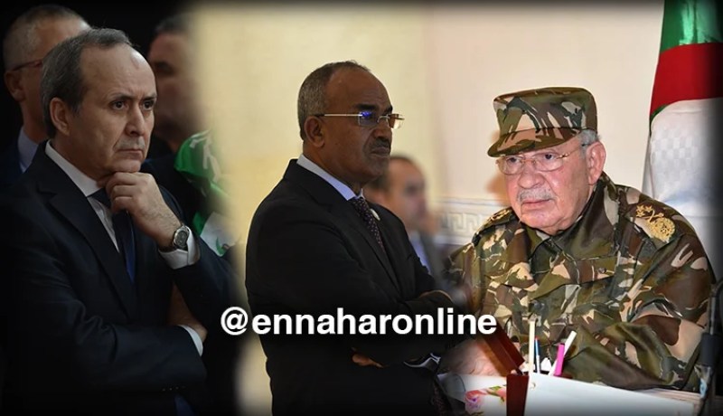 قايد صالح ووزيري الصحة والداخلية يصلون إلى القاعدة الجوية ببوفاريك