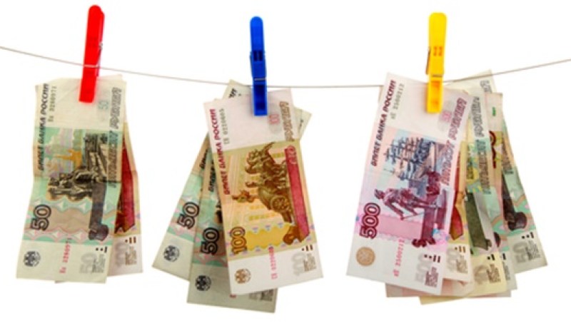 امرأة تضيع 33 مليون جنية استرليني في الغسالة