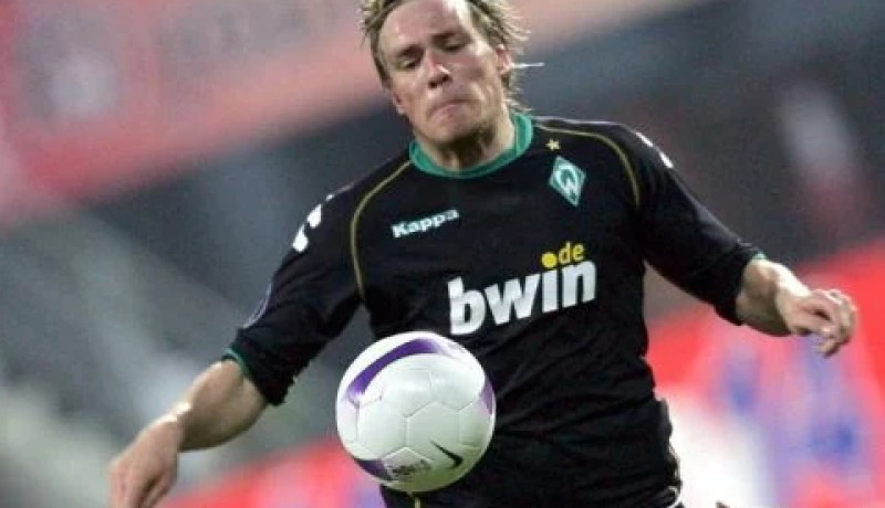 فريتز يغيب عن بريمن 6 أسابيع بسبب الإصابة