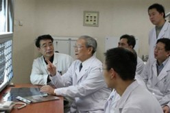 دفعة ثانية من الأطباء الصينيين لتغطية العجز بالجنوب تصل الجزائر قريبا