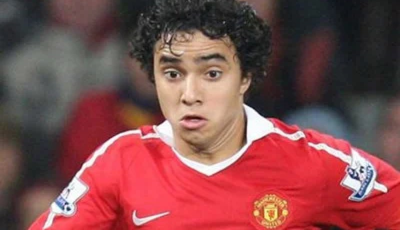 البرازيلي رافاييل يعوض الجزائري زفان في ليون