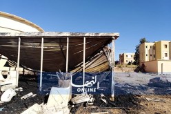  بالصور.. حريق في فناء الإقامة الجامعية بغرداية