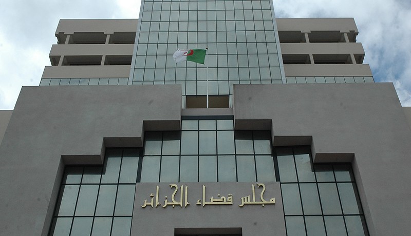 لم أسمع بعقود سوناطراك التي تكلّم عنها رضا مزيان وآل إسماعيل بألمانيا