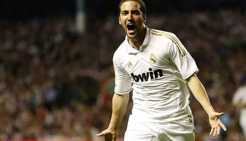 هيجوين يستعد للرحيل عن ريال مدريد