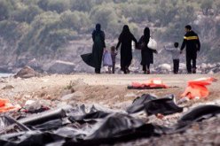 مارك زوكربيرج يدشن حملة للتبرع للاجئين السوريين عبر فيس بوك