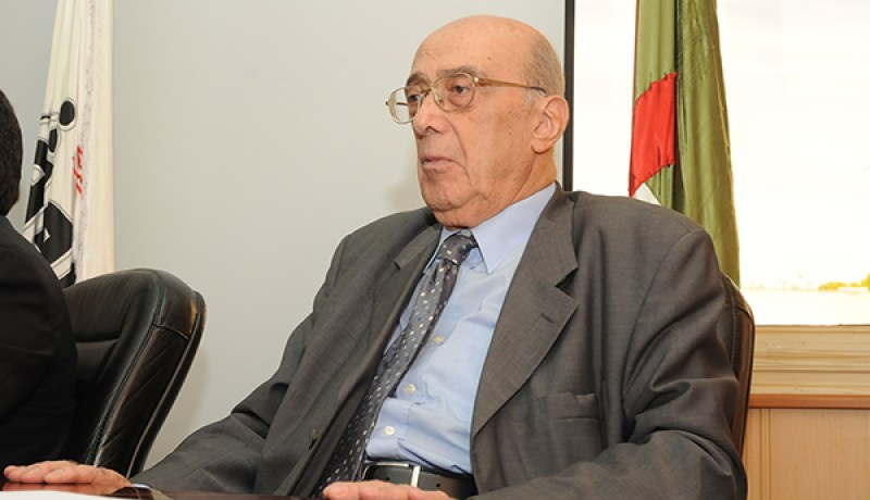 هكذا فوّت مهري الفرصة على الصحفي الفرنسي الخلاط