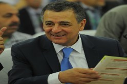 بوشوارب يعود إلى المركبات الصناعية