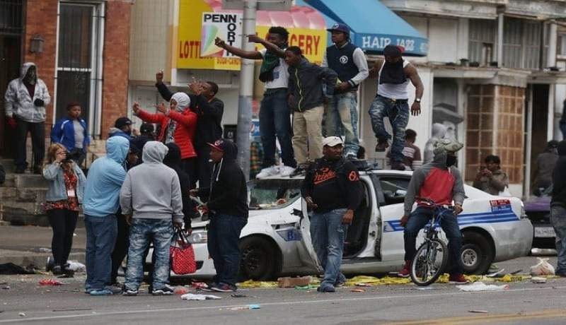 اعتقال 235 شخصا في احتجاجات بالتيمور