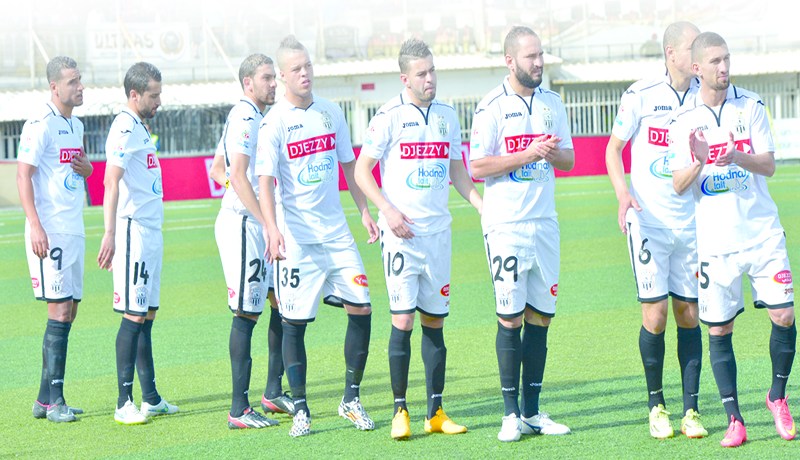 ماضوي يجازف ويراهن على زرارة أساسيا أمام اتحاد العاصمة