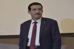 غول متهم بالسرقـة