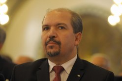 محمد عيسى يحذر من حملات تشويه الاسلام عبر الوسائط الاجتماعية