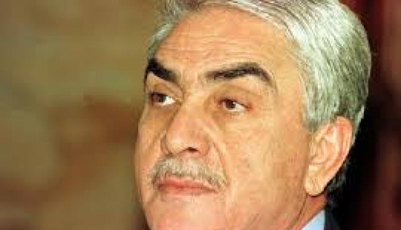 اليمين زروال يتكفّل بملف الباتريوت
