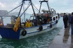 إنقاذ 3 صيادين من الموت علقوا في إحدى الجزر الصخرية بتيبازة