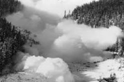 وفاة شخص إثر انهيار جليدي شمال شرق تركيا