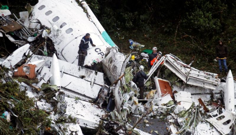 هذا هو سبب تحطم طائرة الفريق البرازيلي في كولومبيا