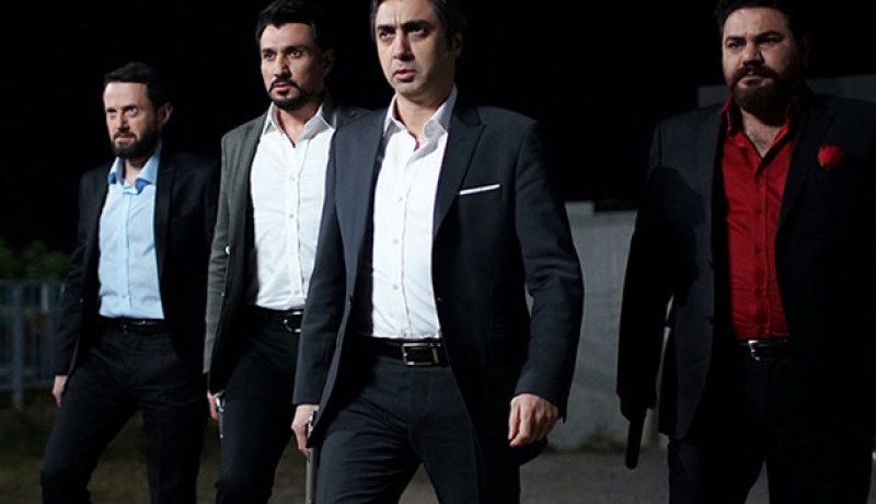 تركيا تحقّق مع شركة إنتاج مسؤولة عن مسلسل وادي الذّئاب