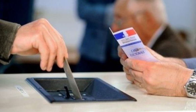 الفرنسيون يختارون غدا نوابهم في الدور الأول من الانتخابات التشريعية