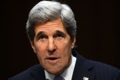 كيري يؤكد أن الكونجرس لا يمكنه تعديل أي اتفاق نووي مع إيران