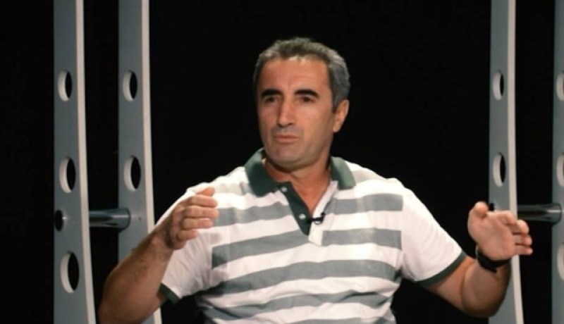 يجب أن نصبر على ألكاراز وطابع المواجهة الودي سبب تراخي اللاعبين