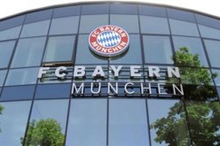 فريق بايرن ميونيخ يرحب باللاجئين ويتبرع بمليون يورو لهم