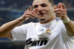 “ماركا” الإسبانية تشيد باستعادة بنزيمة لكامل لياقته البدنية