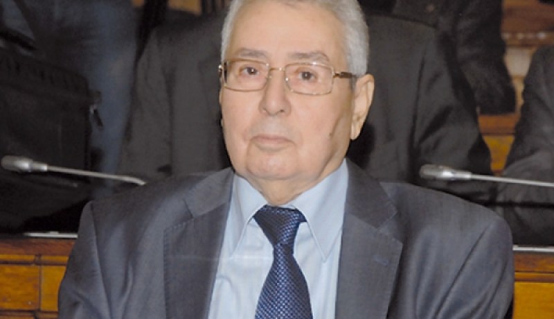 بن صالح يستعرض مع المفتي العام لسوريا مخاطر التطرف الديني