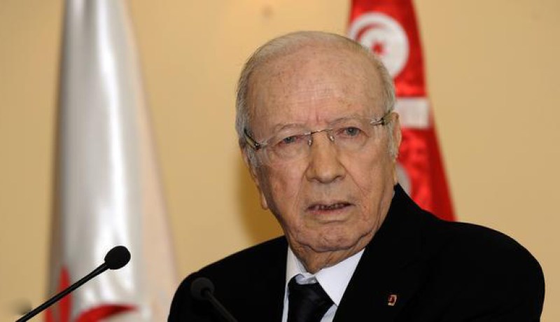 السبسي يعلن عن إشراك حركة النهضة في الحكم